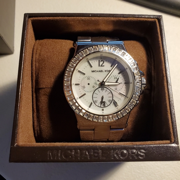 Michael Kors Jewelry - Michael Kors Watch